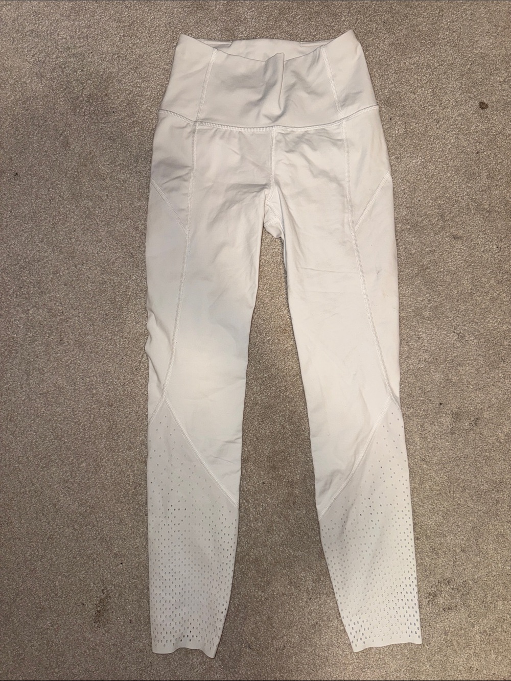 Lululemon women’s White High-Waist Perforated Leggings